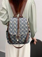 홍콩 브랜드 대용량 통근 여행용 백팩 여성 2025년 신제품 가볍고 고급스러운 틈새 다용도 어깨 백팩 - 이미지 3