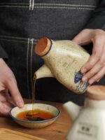 유약 아래 착색된 도자기 간장 냄비 식초 냄비 복고풍 도자기 양념 냄비 세트 국수 레스토랑 상업용 고추 붉은 기름 냄비