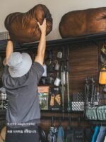 오월 홀보드 야외 하이킹 장비 랙 캠핑 금속 선반 호두색 디스플레이 수납 벽걸이 - 이미지 4