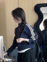 포니 자수 네이비 블루 숏 야구 재킷 여성 초가을 얇고 루즈한 캐주얼 스포츠 재킷 최고 트렌드 - 이미지 5