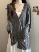 V넥 니트 카디건 스웨터 재킷 여성 봄 가을 2025 대형 뚱뚱한 mm 느슨한 중간 길이 커버 엉덩이 탑 - 이미지 2