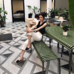 현대식 야외 레저용 테이블과 의자 안뜰 심플한 발코니 작은 테이블과 의자 단철 야외 야외 테이블과 의자 세트 조합 - 이미지 4