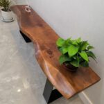 북유럽 원목 침대 겸 아침 식사용 긴 벤치 철제 통나무 신발 벤치 산업 스타일 특수 모양 벤치 받침 벤치 TV 캐비닛 - 이미지 2