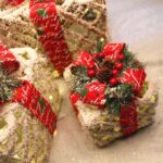 크리스마스 장식 선물 상자 철제 발광 선물 상자 더미 머리 장식 크리스마스 트리 창 장면 레이아웃 선물 상자 - 이미지 5