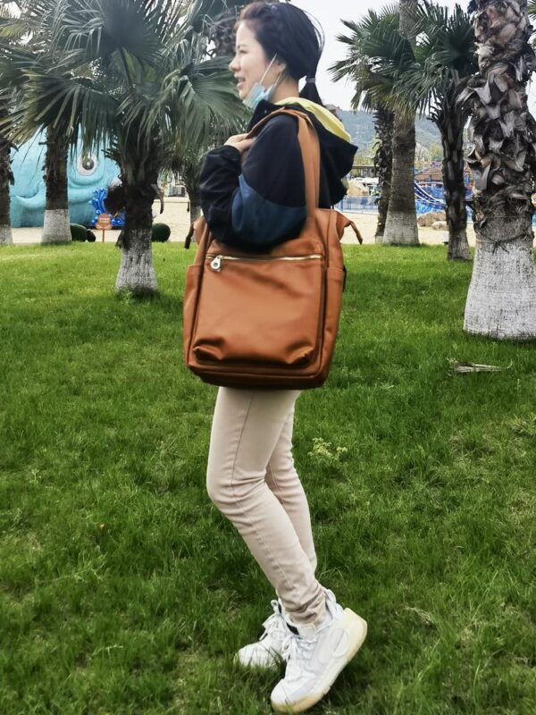 카앤키 신상 하이엔드 패션 백팩 여성용 PU 가죽 핸드백 캐주얼 숄더백 14인치 컴퓨터 가방