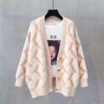 고급 울 스웨터 니트 코트 가디건 여성 대학 스타일 2024 가을 겨울 신상품 루즈 아우터 두꺼워짐 - 이미지 4