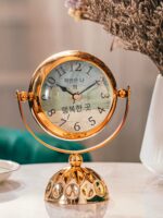 레트로 올드 라이트 럭셔리 거실 장식 시계 창의적인 장식품 테이블 시계 작은 시계 침실 서재 무음 시계