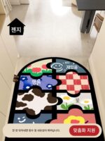 아치형 현관 매트는 현관문 카펫 도어 매트 심플 현관 미끄럼 방지 매트로 잘라서 사용할 수 있습니다.