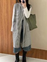 2024년 유럽 인기 하이엔드 스트라이프 니트 카디건 여성용 니치 시크 기질 후드 미디 길이 코트 - 이미지 3