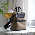 백팩 비즈니스 통근 컴퓨터 백팩 고급 나일론 경량 여행 유니섹스 패션 대학생 학교가방 - 이미지 4