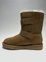 정품 UGG 여성용 밤색 대형 로고 드로스트링 미드 튜브 웜 스노우 부츠 1137074 - 이미지 4