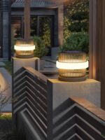 야외 울타리 기둥 조명 야외 방수 태양열 정원 기둥 조명 빌라 게이트 기둥 조명 원형 게이트 조명