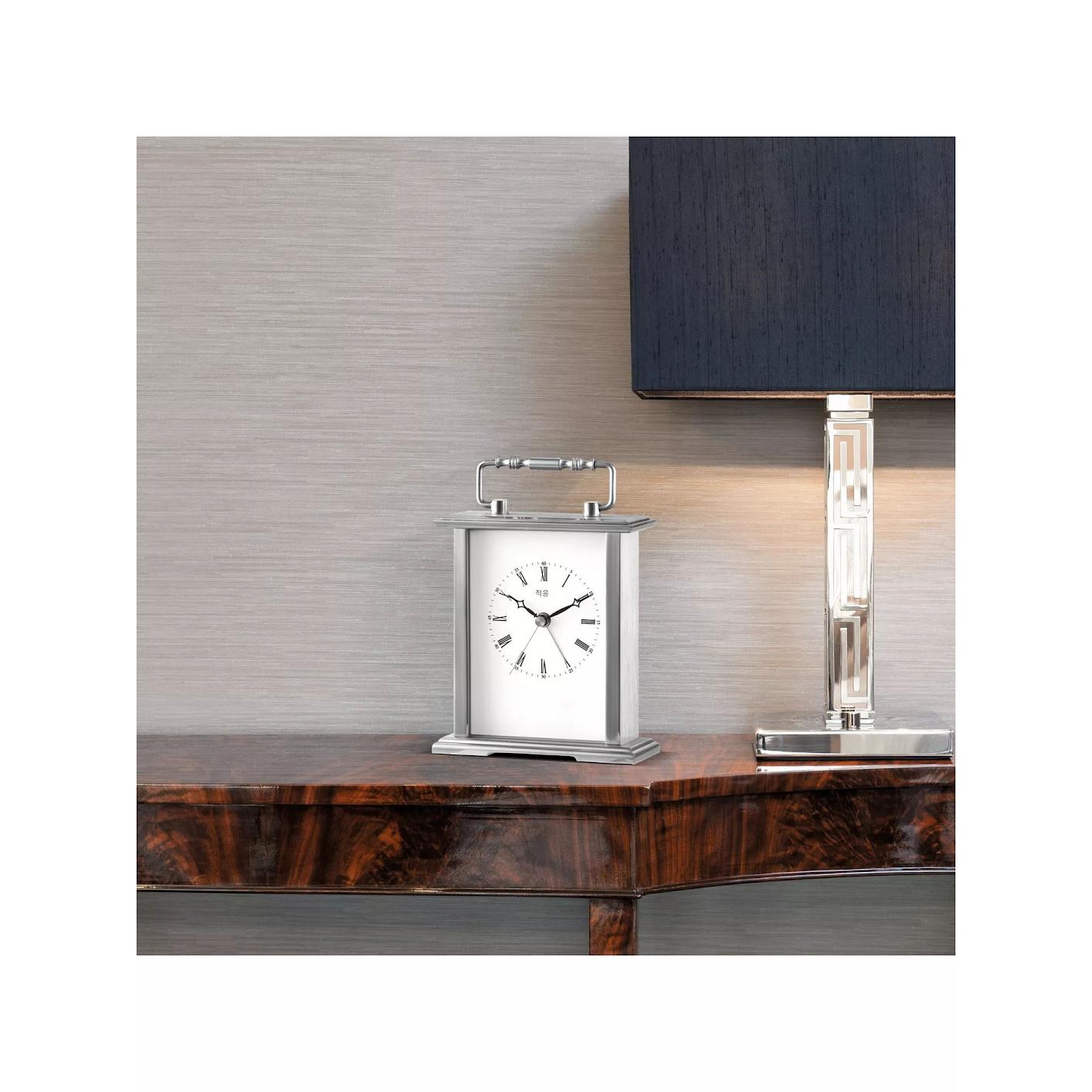 main_876973737198_0 뉴욕 다운타운 파크 수입 게인즈버러 맨틀 모양 매트 실버 장식용 테이블 시계 알람 시계 - 이미지 1