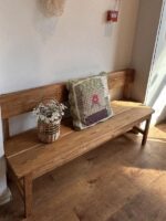 견고한 나무 벤치 티크 색상 레트로 소파 등받이 벤치 오래된 호두색 상점 휴식 의자 소품 오래된