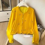 가벼운 중국 스타일 새로운 중국 스타일 재킷 젊은 스타일 라운드 넥 비즈 카디건 겉옷 여성 가을 ​​실크 벨벳 고급 상의 - 이미지 3